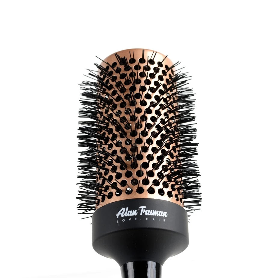 Nylon bristles of the Gold Ceramic Blow Drying Brush for fabulous shin