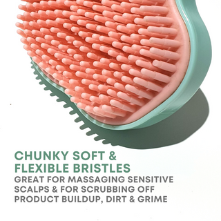 Alan Truman Super-soft Shampoo & Scalp Massage Brush - Green/Pink